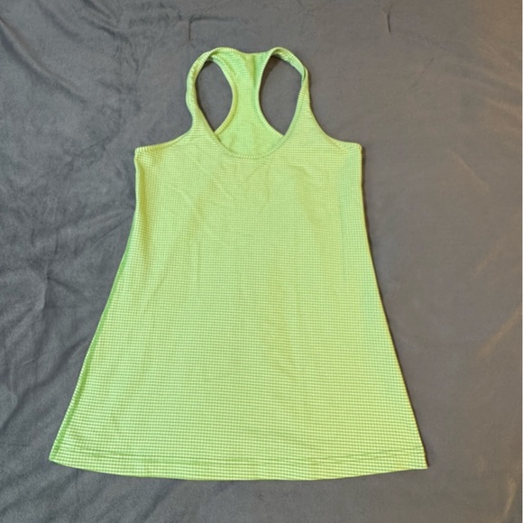 Lululemon Athletica Gingham Green Racerback Tank Top

#1080 - Picture 3 of 8